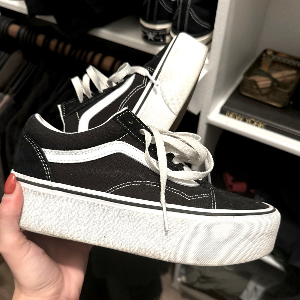 Vans “stackform” platform old skools